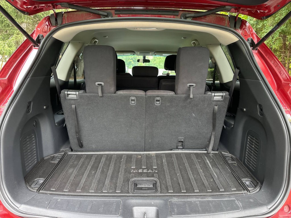 2013 Nissan Pathfinder Image 24