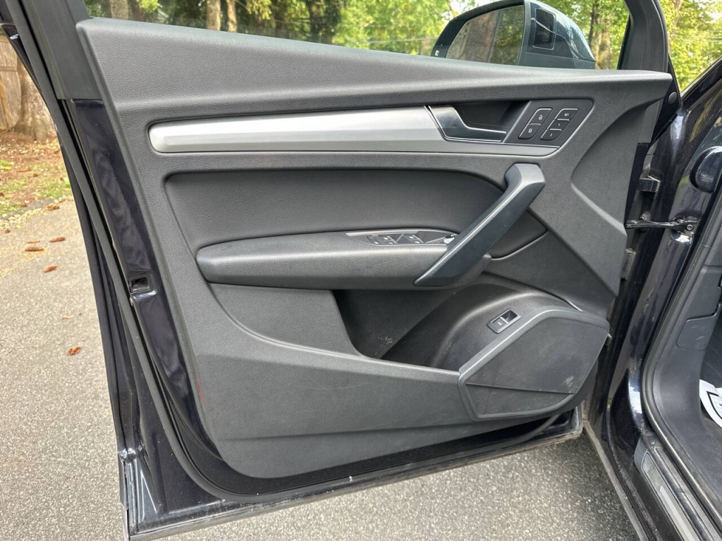2018 Audi Q5 Image 16