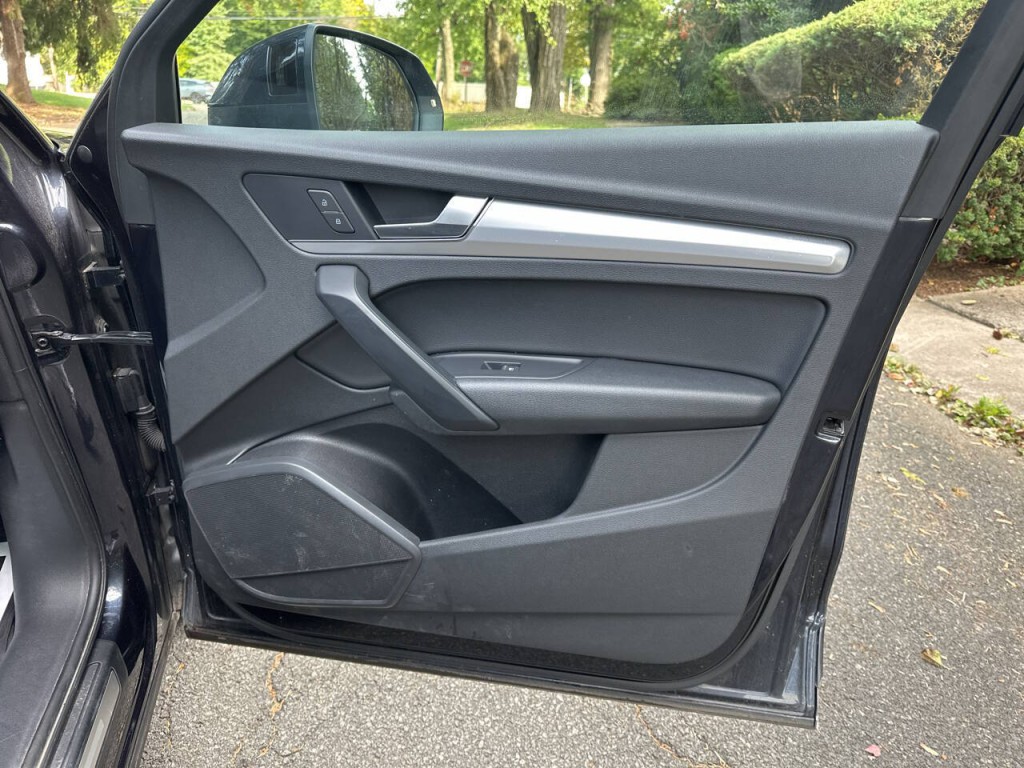 2018 Audi Q5 Image 21