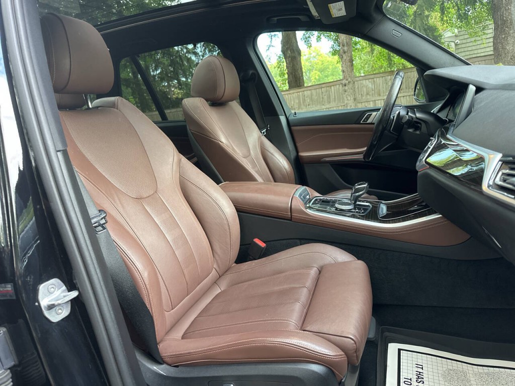 2019 BMW X5 Image 25
