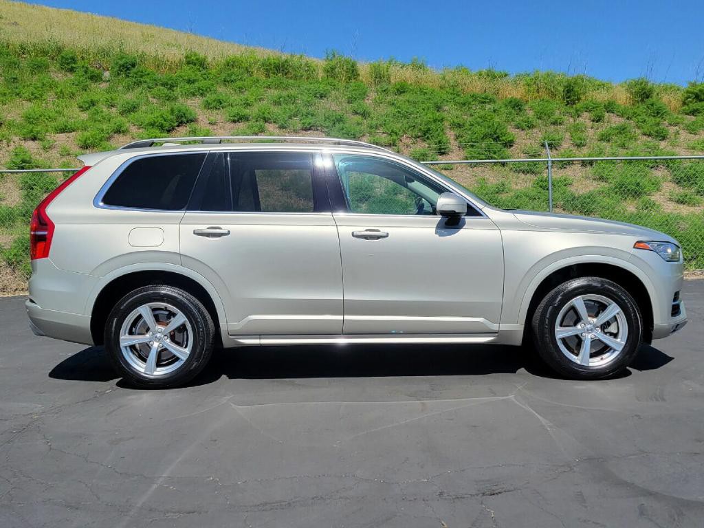 2016 Volvo XC90 Image 9