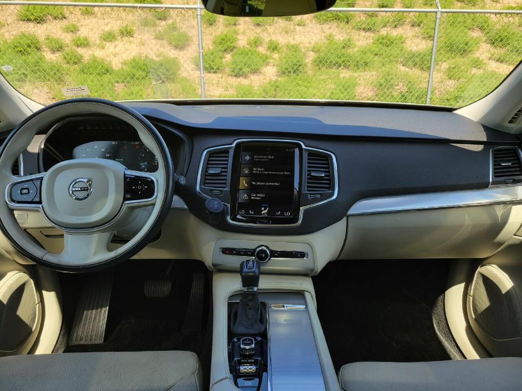 2016 Volvo XC90 Image 10