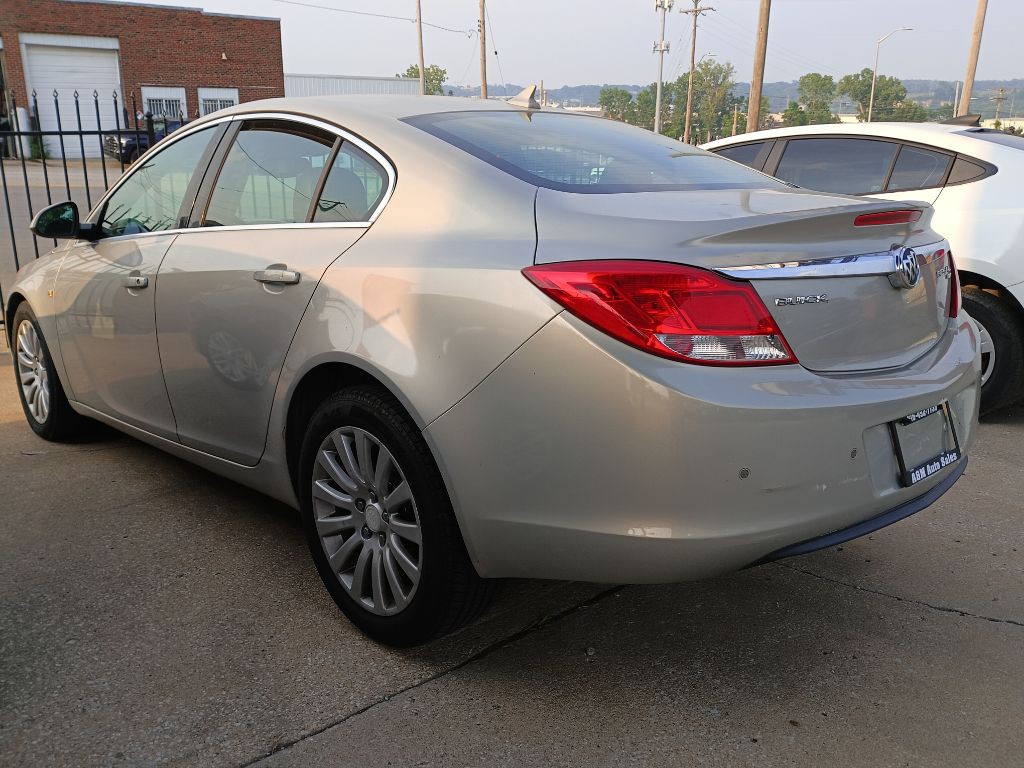 2011 Buick Regal Image 6