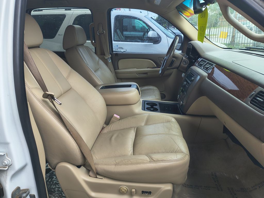 2008 GMC Yukon Image 9