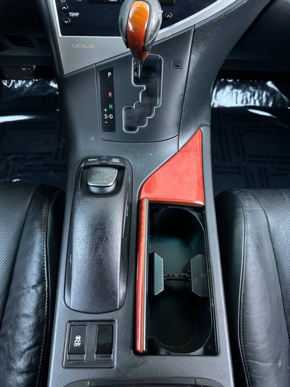 2010 Lexus RX 450h Image 29