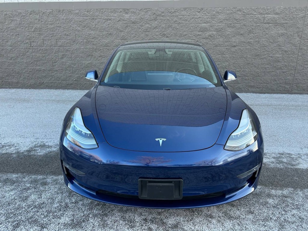 2019 Tesla Model 3 Image 9