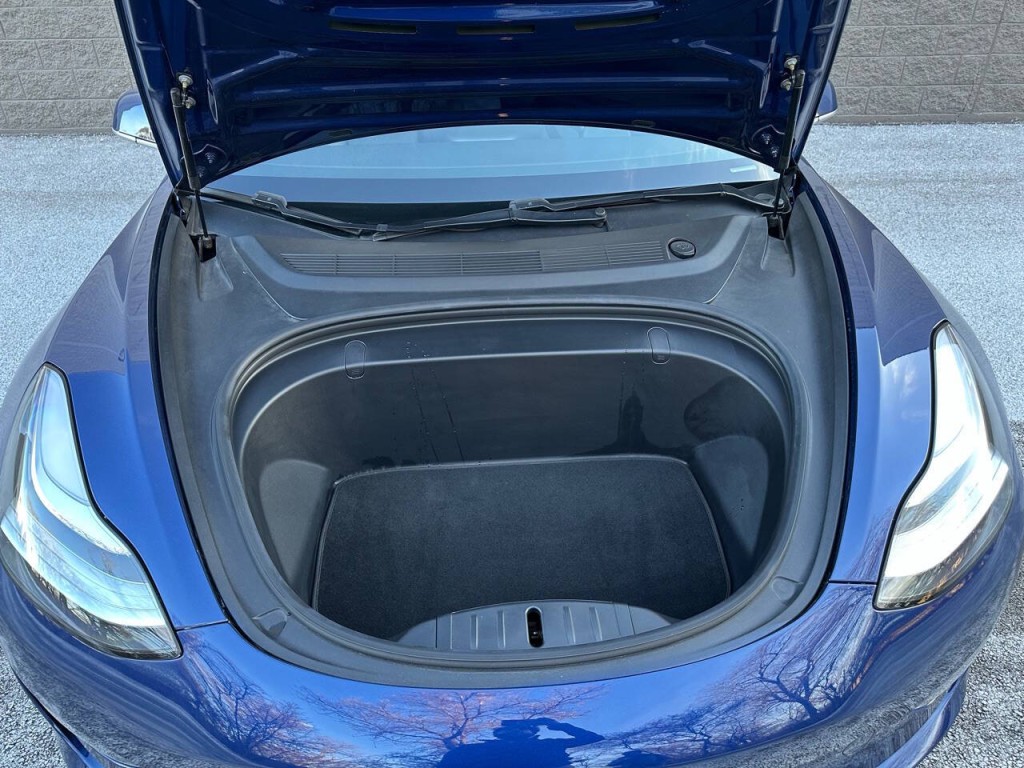 2019 Tesla Model 3 Image 13