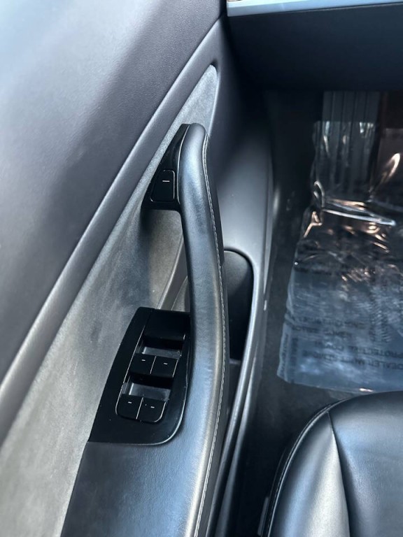 2019 Tesla Model 3 Image 36
