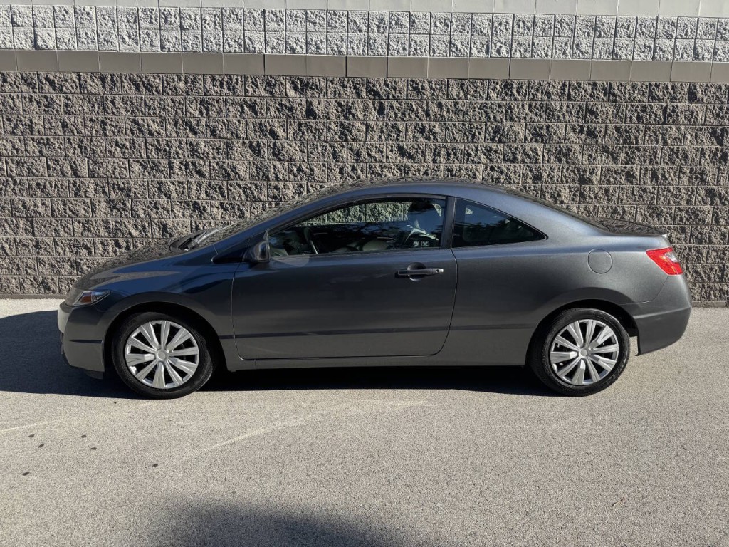 2010 Honda Civic Image 2
