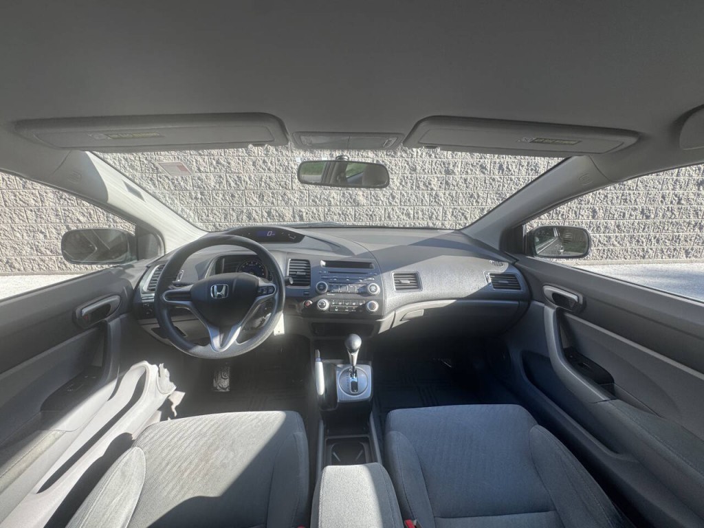 2010 Honda Civic Image 25