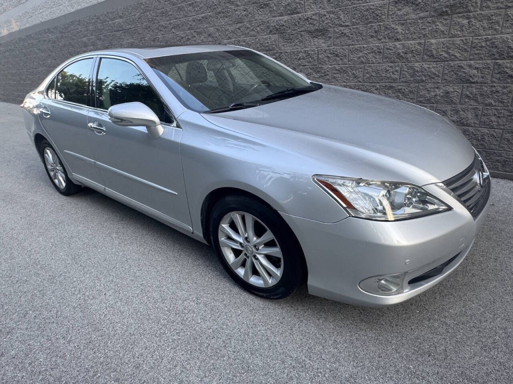 2012 Lexus ES 350 Image 13