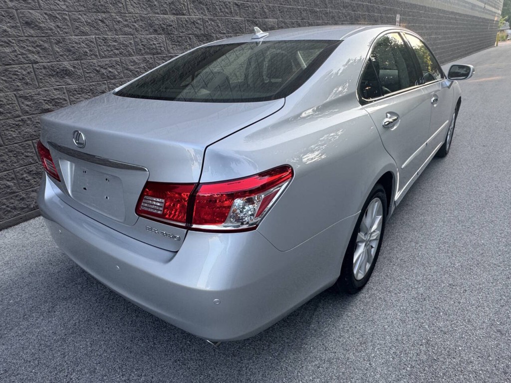 2012 Lexus ES 350 Image 15