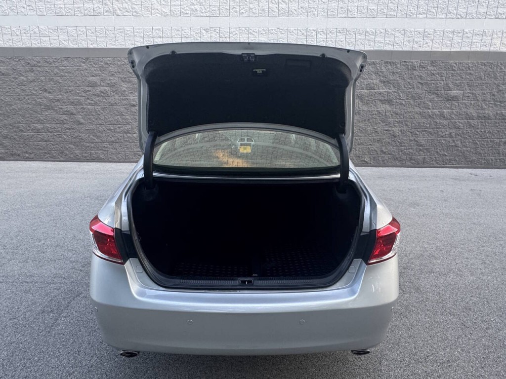 2012 Lexus ES 350 Image 16