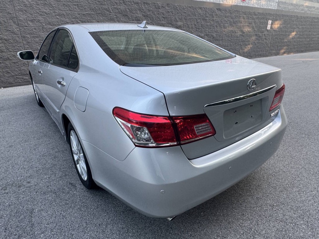2012 Lexus ES 350 Image 19