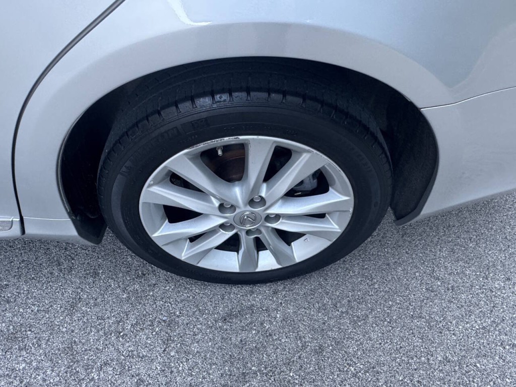2012 Lexus ES 350 Image 21