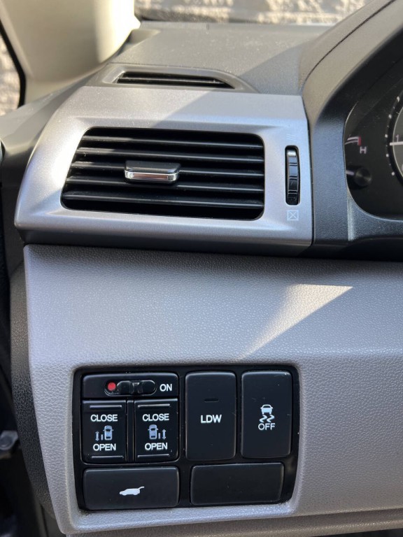 2014 Honda Odyssey Image 14