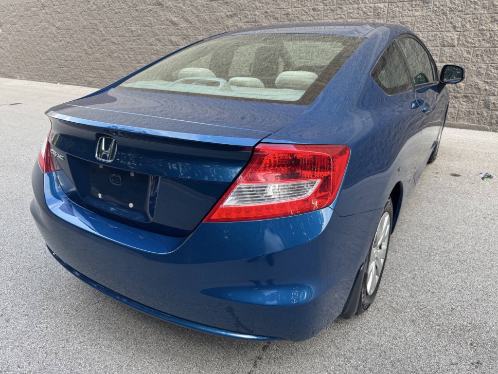 2012 Honda Civic Image 10