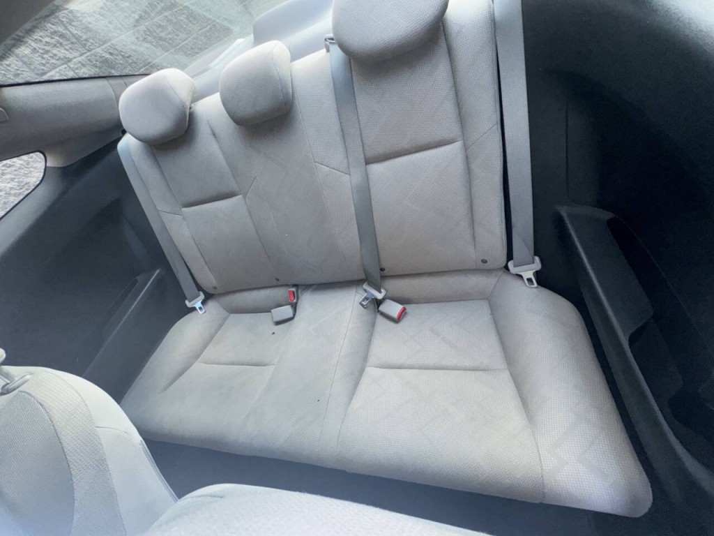 2012 Honda Civic Image 18