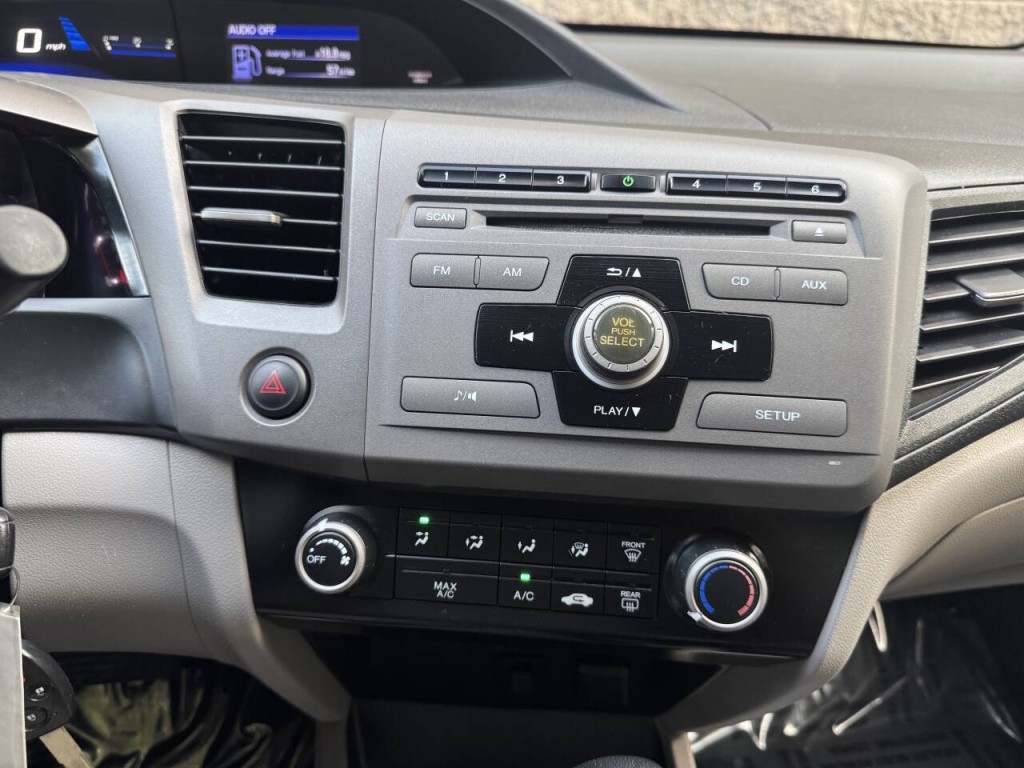 2012 Honda Civic Image 21