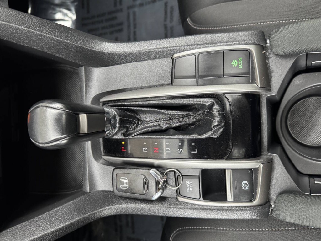2020 Honda Civic Image 31