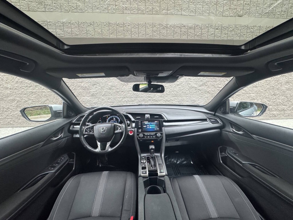 2020 Honda Civic Image 33