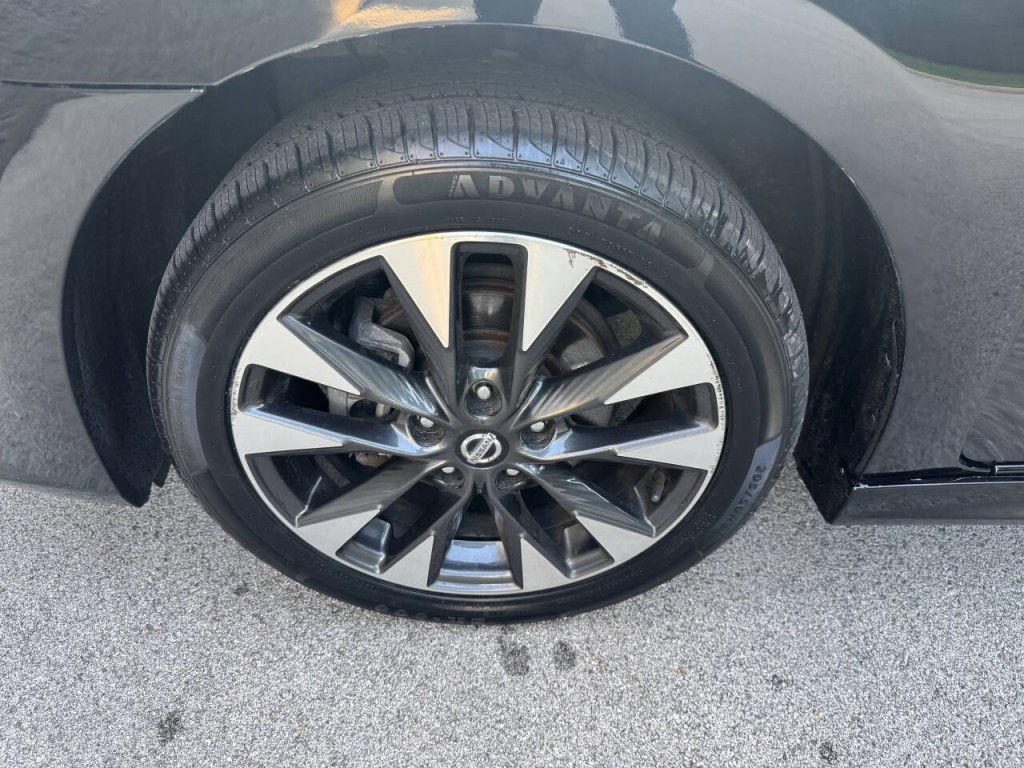 2019 Nissan Sentra Image 16