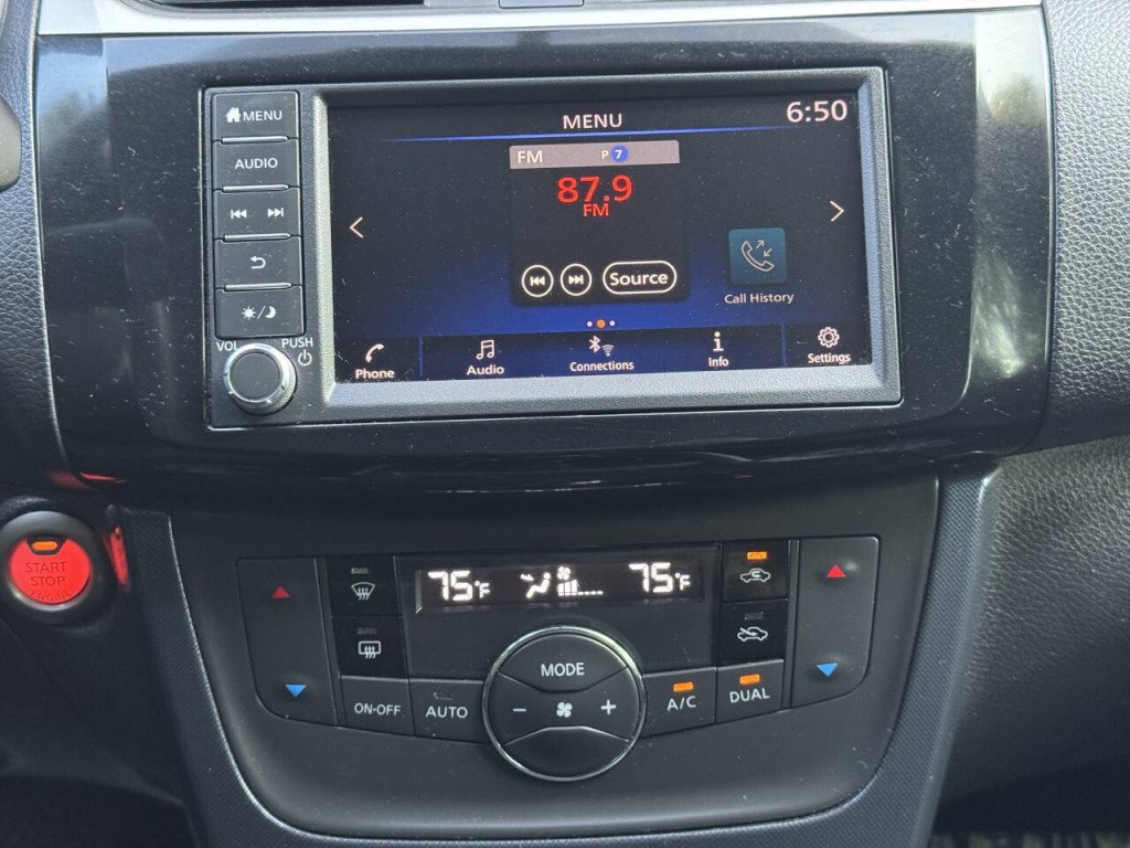 2019 Nissan Sentra Image 25