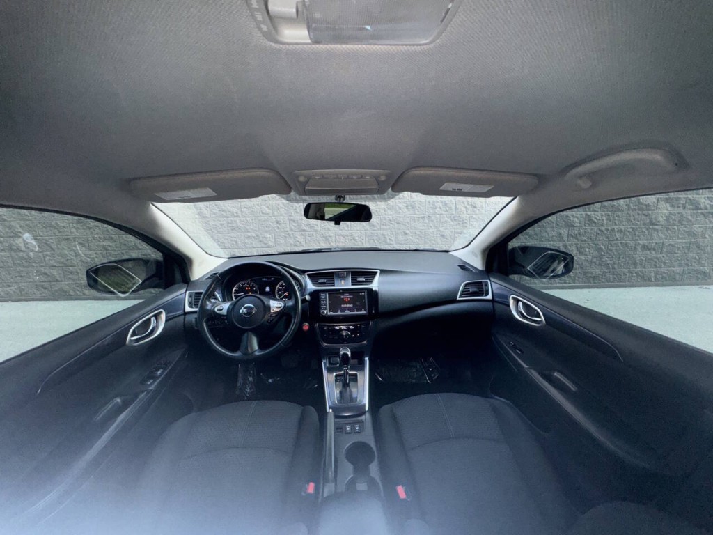 2019 Nissan Sentra Image 28