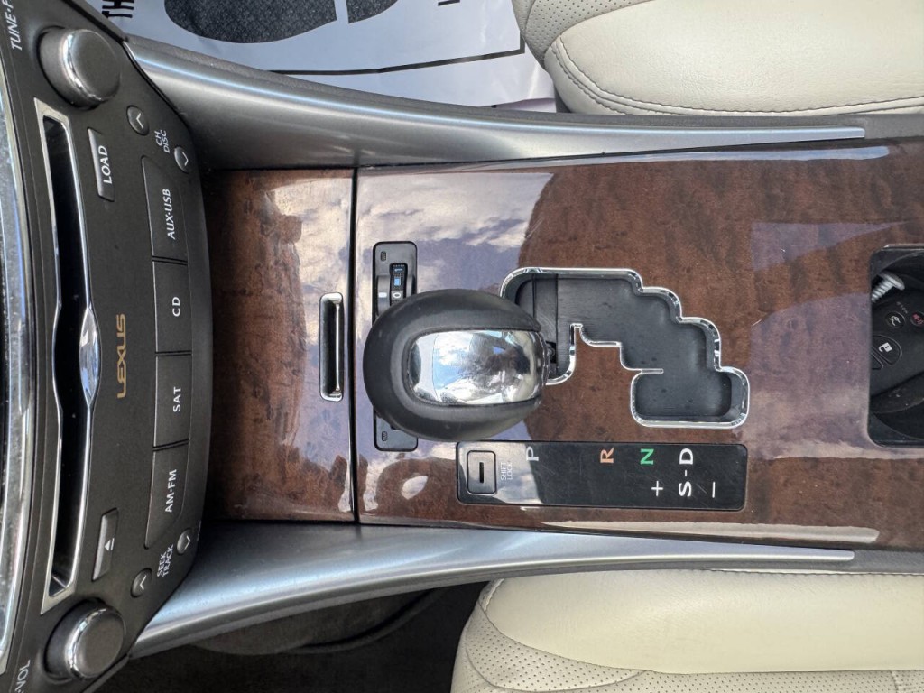 2011 Lexus IS 250 Image 23