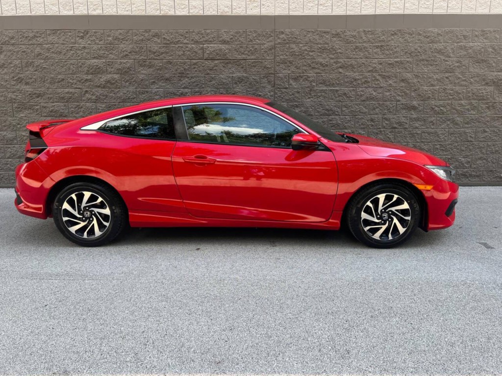 2018 Honda Civic Image 5