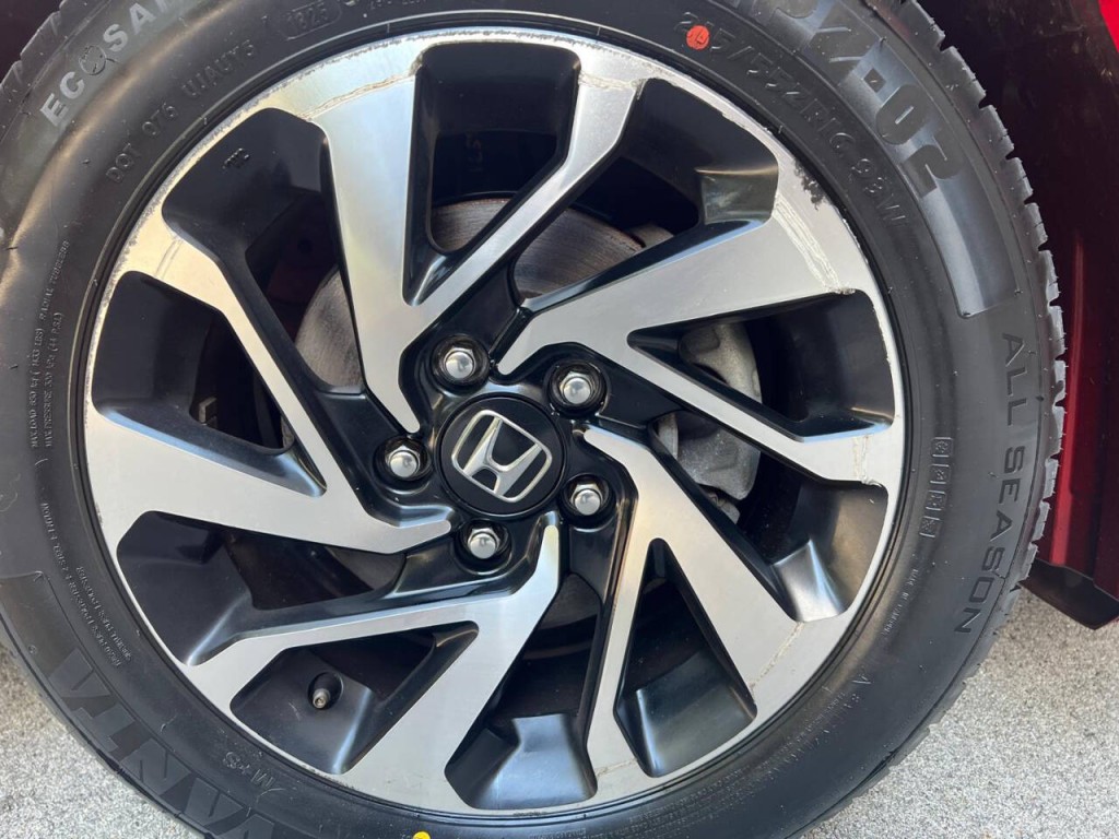 2018 Honda Civic Image 12