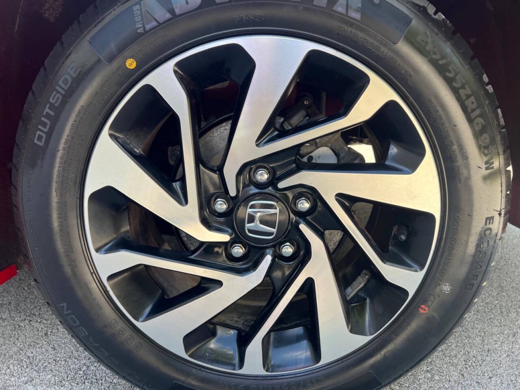 2018 Honda Civic Image 16