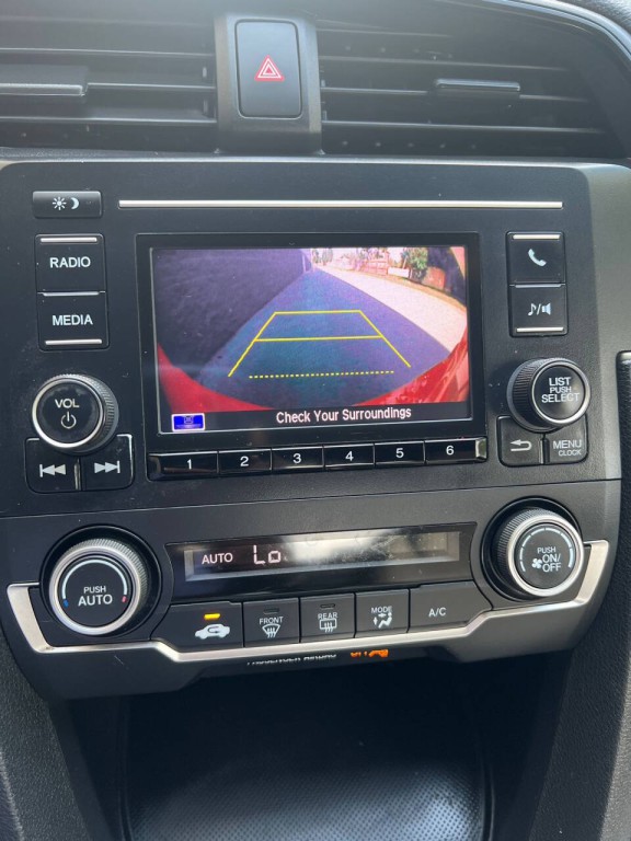 2018 Honda Civic Image 22