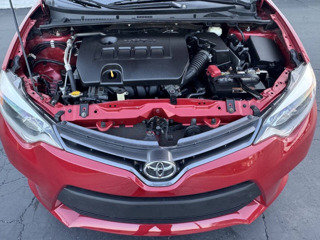 2016 Toyota Corolla Image 3