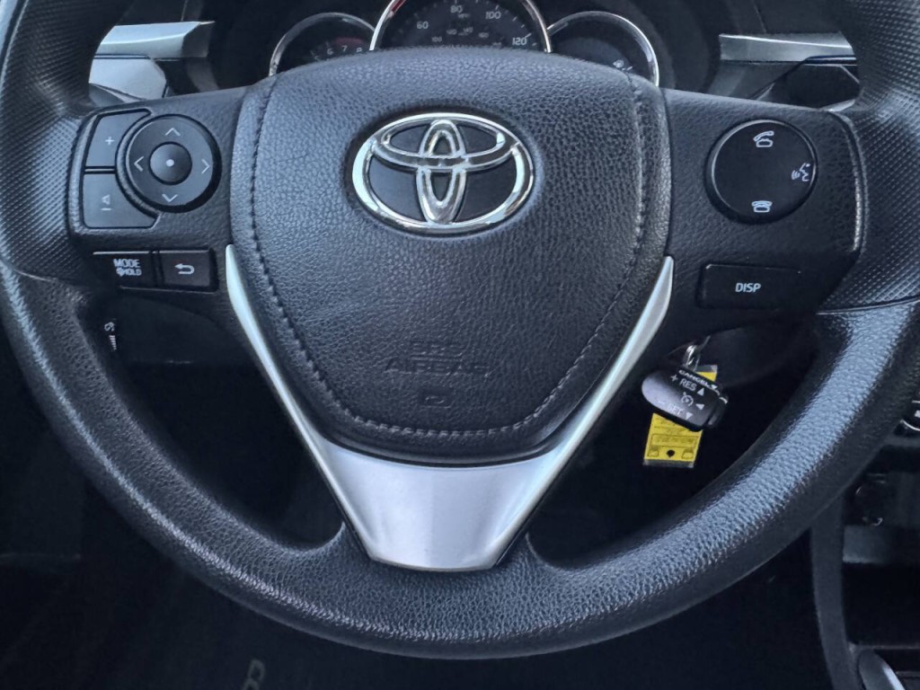 2016 Toyota Corolla Image 22