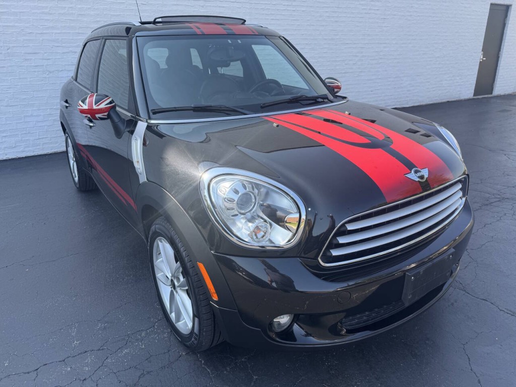 2012 MINI Countryman Image 6