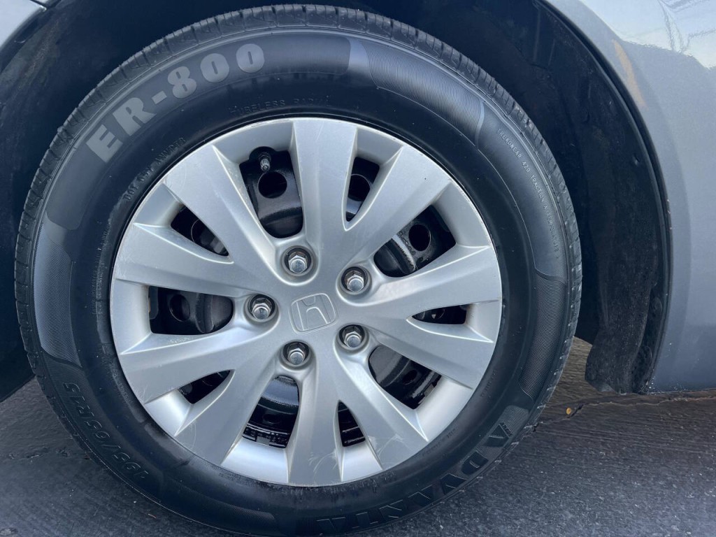 2012 Honda Civic Image 19