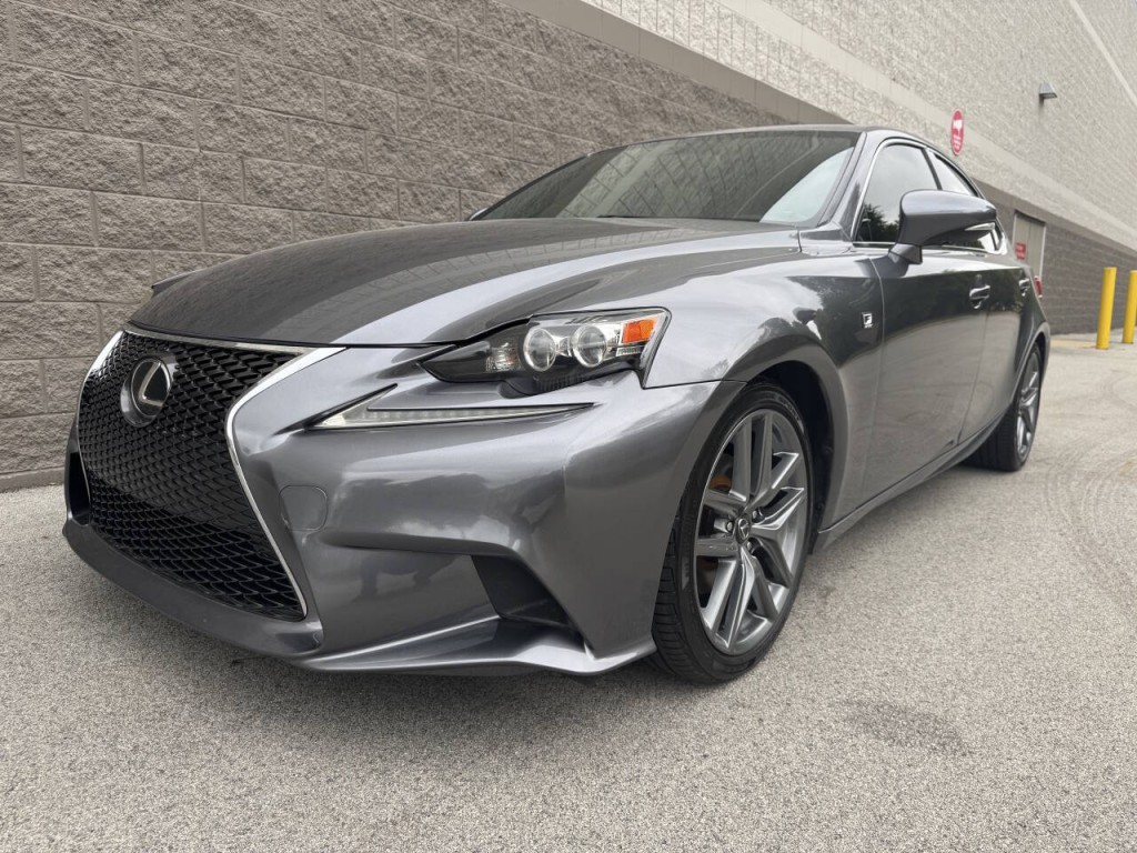 2015 Lexus IS 250 Image 11