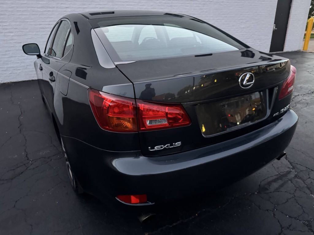 2006 Lexus IS 250 Image 13