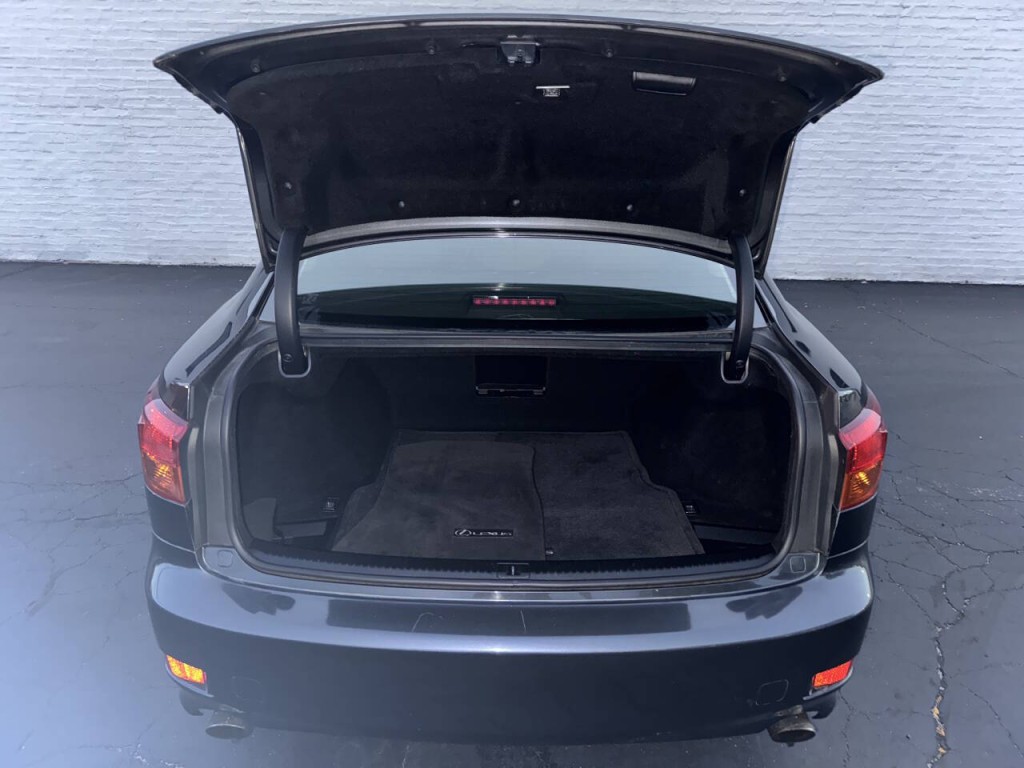 2006 Lexus IS 250 Image 14