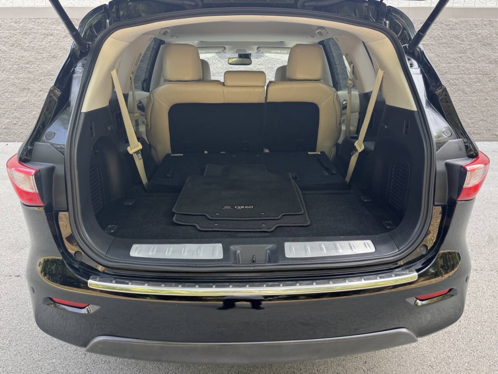 2015 INFINITI QX60 Image 16