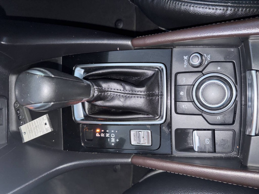 2017 Mazda Mazda3 Image 28