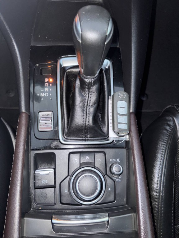 2017 Mazda Mazda3 Image 30