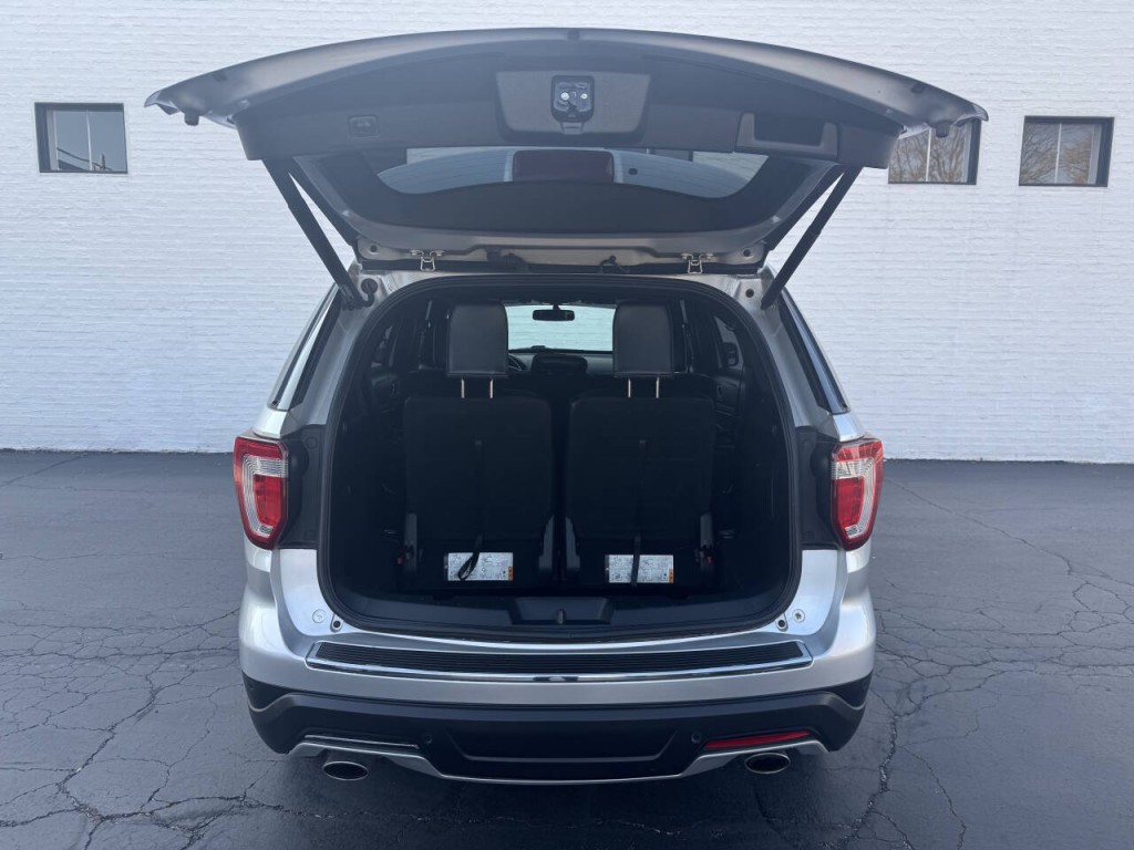 2018 Ford Explorer Image 17
