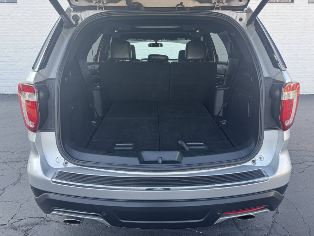2018 Ford Explorer Image 18