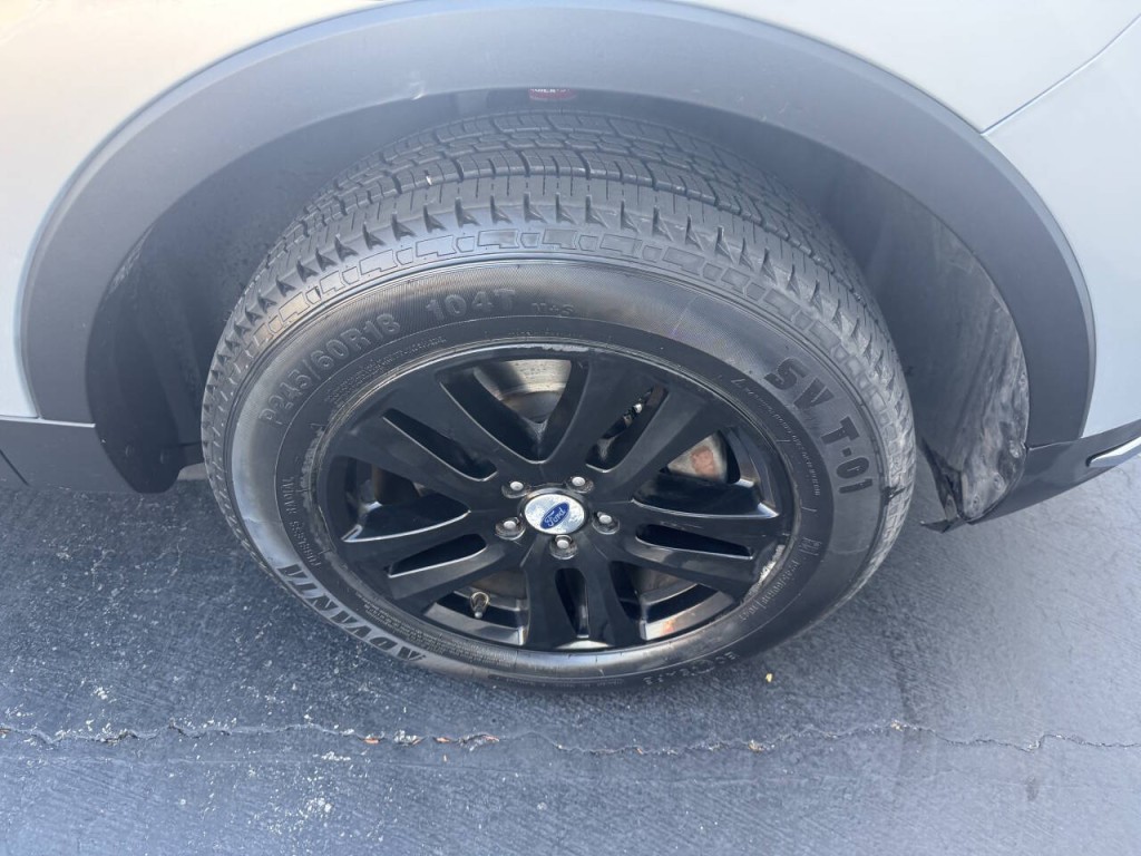 2018 Ford Explorer Image 26