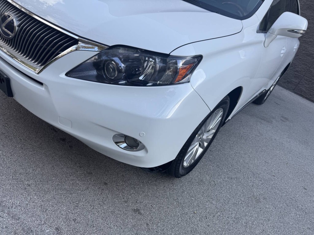 2010 Lexus RX 450h Image 8