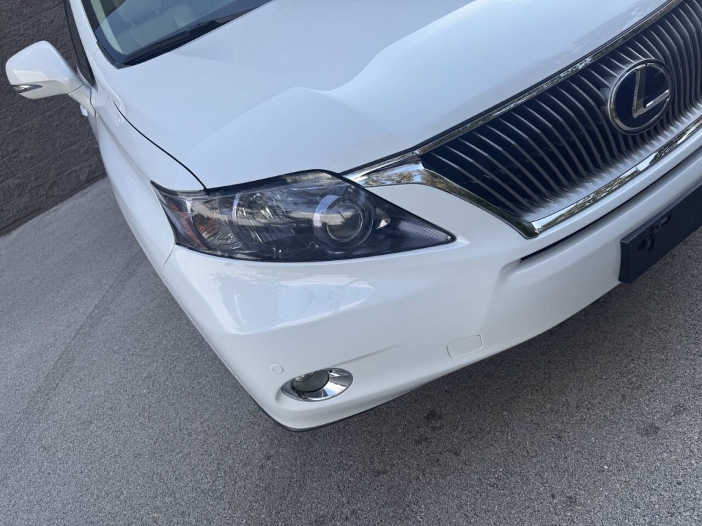 2010 Lexus RX 450h Image 9