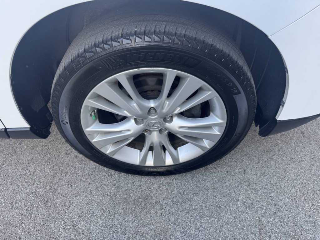 2010 Lexus RX 450h Image 20