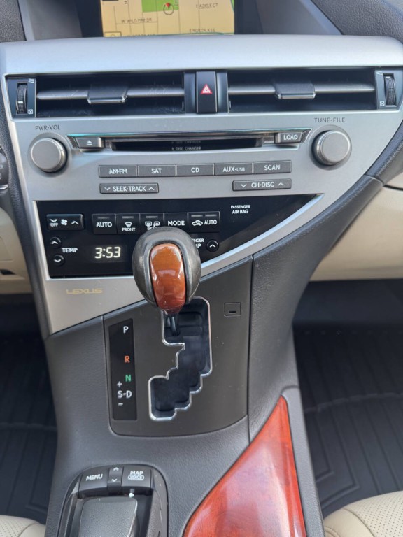 2010 Lexus RX 450h Image 28